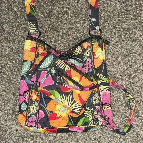 Vera Bradley Bag and Wallet Set - Picture 2 of 9